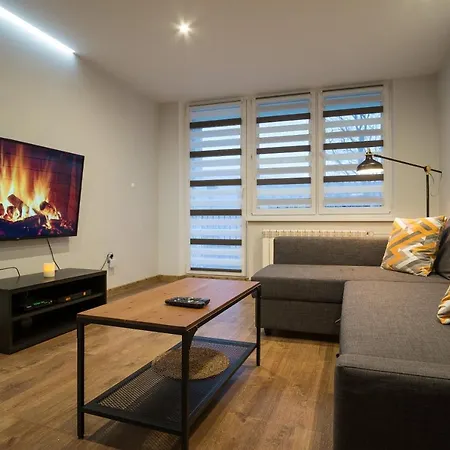 Prestige Krupowki 公寓 *